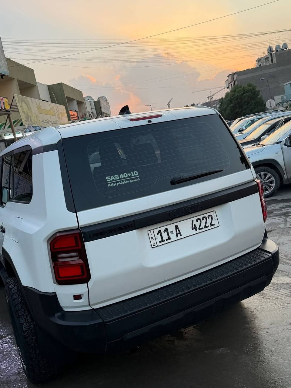 السلام عليكم للبيع فقط
برادو ساز ٢٠٢٤ 
خليجي مكفوله 
مواصفات عاديه فارغه 
رقم بغداد مميز بسمي 
مغلقه بي بي اف طافي 
ماشيه ٢٧ الف كيلو 
السياره مصروف عليها وجديده بمعنى كلمة 
السعر ٤٦٠٠٠$ 
العنوان . بغداد . زيونة 
***********
