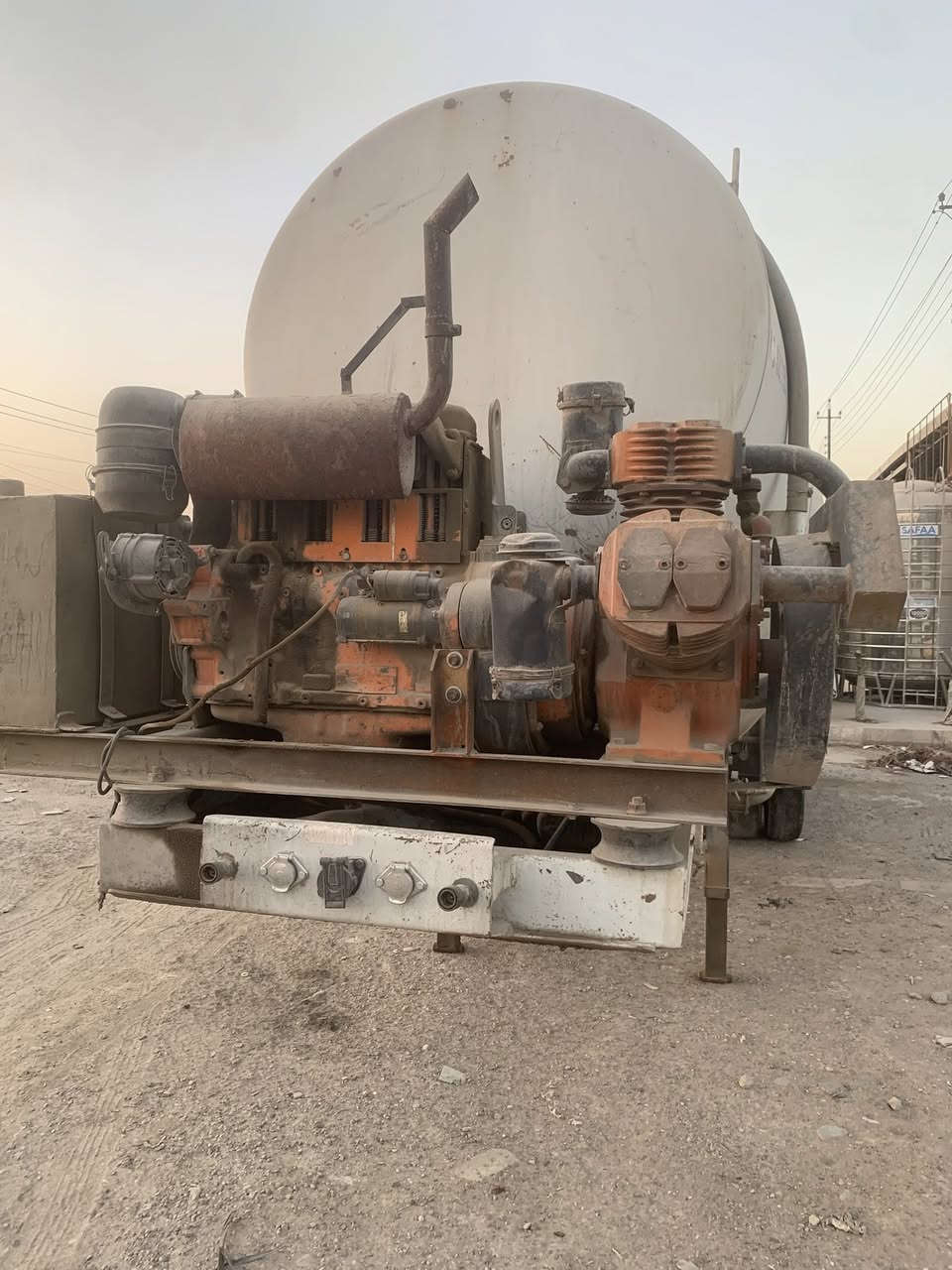 سلام عليكم سايلو البيع سبعه تركي ظاغطه تركيه اربعه بستم محور 22 تايرات نص عمر    التصال على ***********
