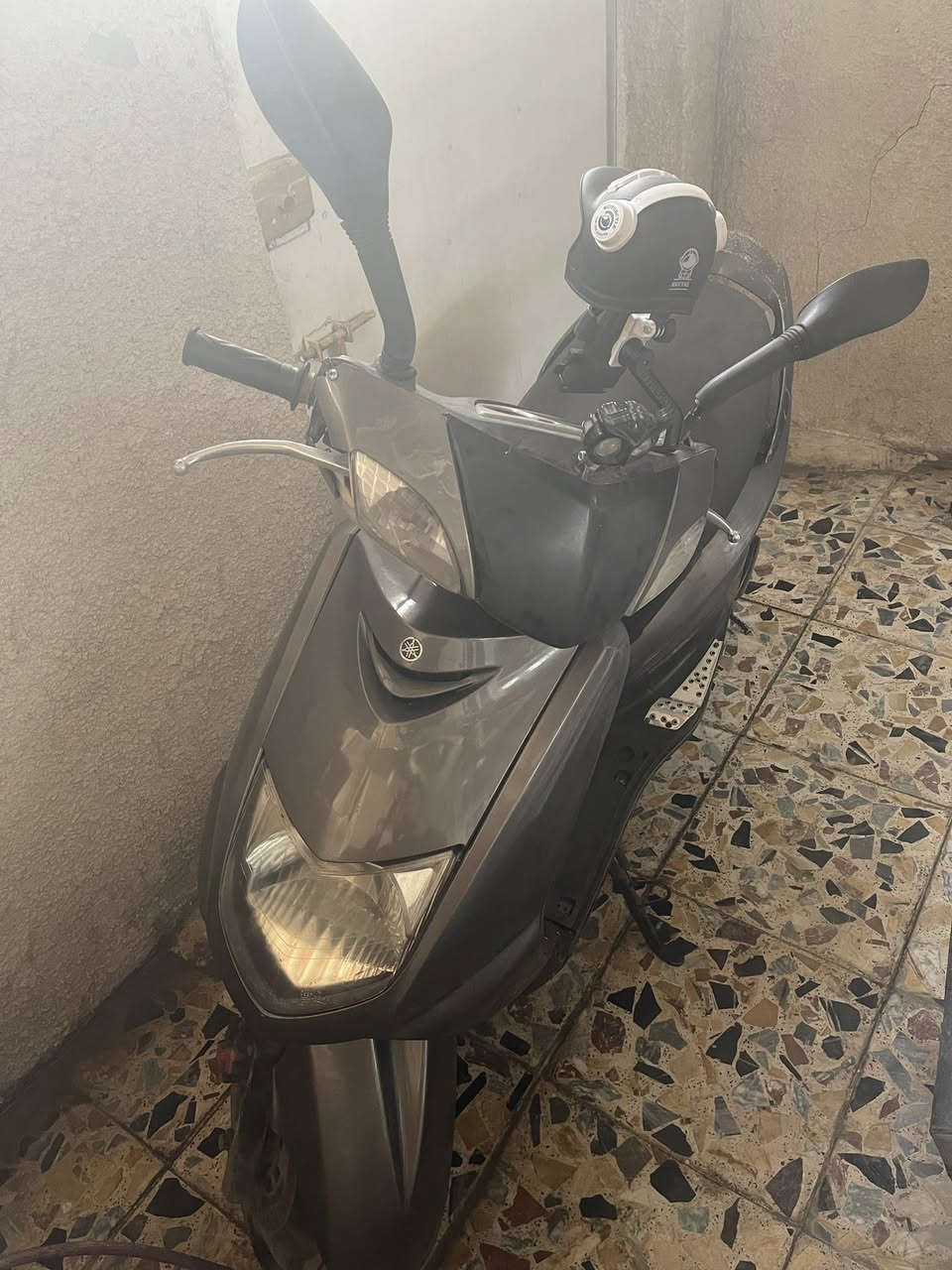 السلام عليكم دراجه سكنس 110 ياباني مابيها اي نقوصات كاملة مكمله عدا نقص بريك امامي فقط السعر 550 الف مكاني المشتل 
للتواصل ***********
