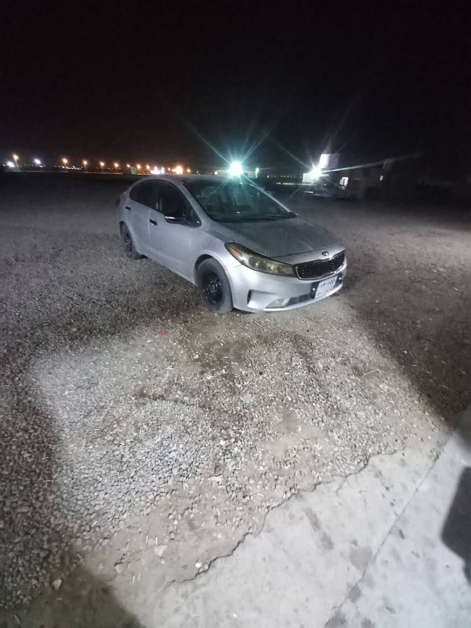 سيراتو 2018 ادوات بدون كصه ولاضربه مكينه  1800خليجيه مرواس او بيع المكان القبله لتواصل هذا رقمي *********** وسياره جاهزه كلش وشكرا
