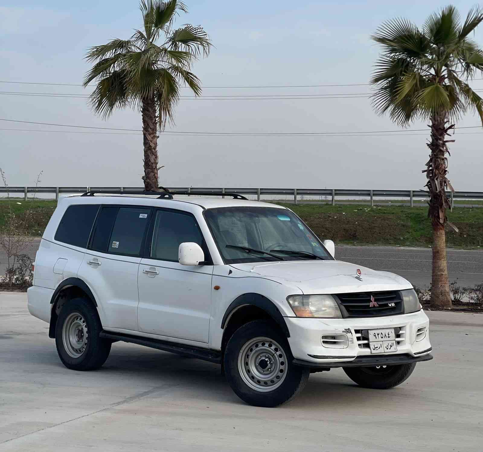 اقراء تفاصيل بعدين خابر
رقم تلفون : ***********
رقم بي واتساب : ***********
سعر البیع : 65 ورقە و مجال 
للبيع او مراوسه برقم شمالي فقط مستربوشي باجيرو موديل 2001 كير اوتوماتيك محرك 6 سلندر بلادي حجم 3000  السياره 7 راكب وتبريد مركزي گير محرك طخم تايرات و کهربائیات كله شرط وتحويل  السياره بيها حزام صبغ جمالیە بدون دواخل عليها 100$ دولار غرامه ينزل من السعر مكان السياره ... قضاء عقره ... بين اربيل و دهوك اكر, نينوى
