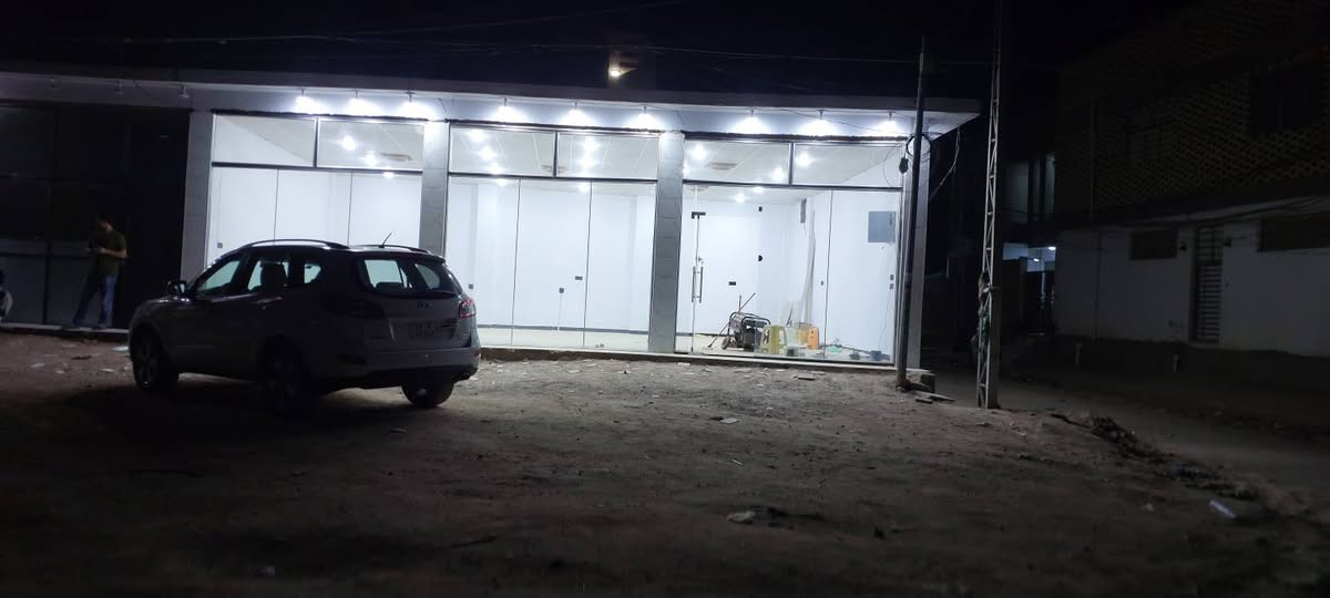 محلات للايجار خلف ملعب النجف الدولي
مقابيل  ثانويه شناشيل للبنات ..ومدرسه انوار الضياء الخيريه  المساحه ٨٥ متر  منطقه مرتبه وتعال شوف الحركه 
مكلف بالنشر  للاستفسار اتصل ع الرقم
***********
