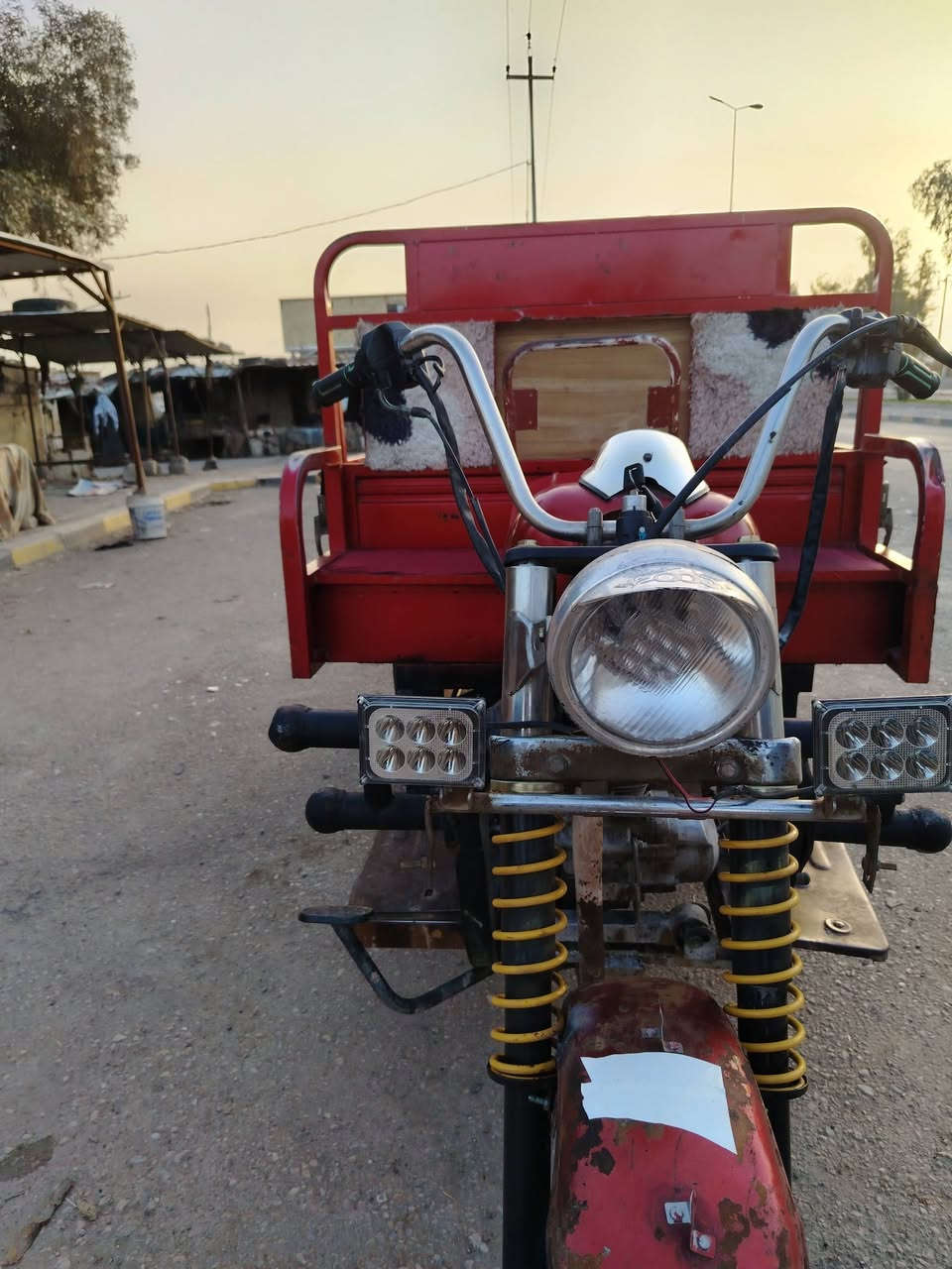 سلطان فحل موديل 18 مكفوله من اي شي سعرها مليونين وبيها
مجال لمجر ناحيه لعدل ***********
