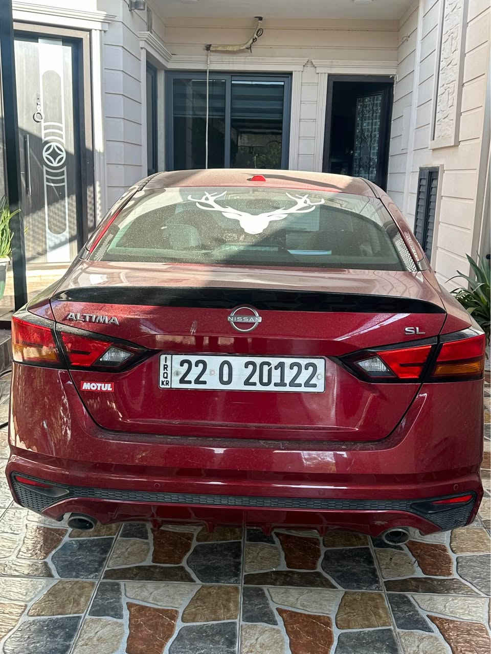 سلام عليكم نيسان التميا موديل ٢٠٢٣ صور حاذت ب منشور جاملغ صبغ وبونيد تعديل بارد ايرباك سستم 
مواصفات فول SL رقم اربيل باسمي بدون اي نقص سعر ١٧٠ 
لاتصال *********** كركوك, العراق
