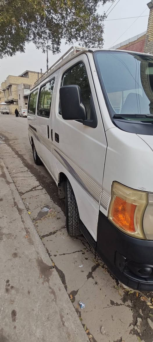 السلام عليكم نسيان للبيع 2010 رقم انكليزي بغداد بسمي محرك وكير شواصي خير من الله بيها صفحه الطويله معمره تعمير حلو السعر  120 مكاني بغداد مدينه الصدر الرقم ***********
