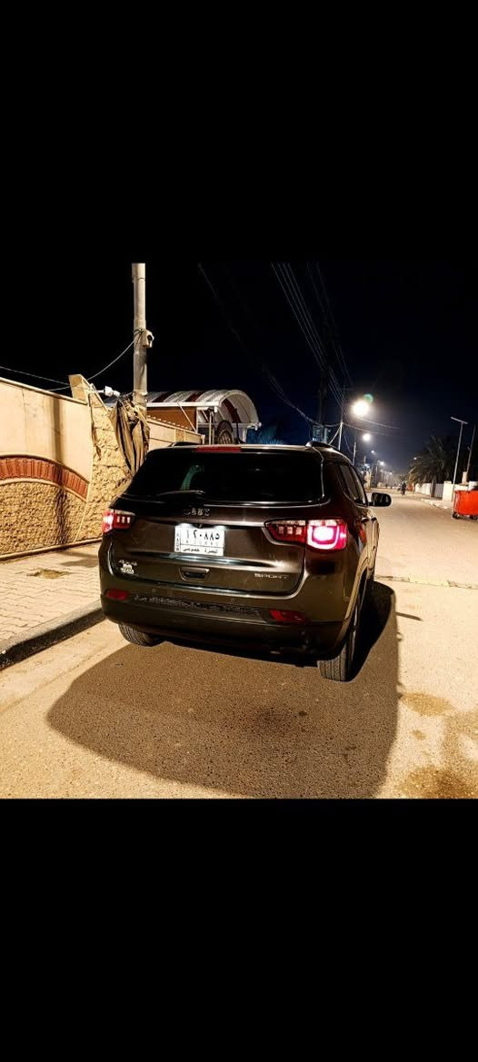 السلام عليكم 
جيب كومباس وارد امريكي 
ضرره جاملغ ايسر وبنيد 
مديل ٢٠١٨
مكينه ٢٤٠٠
السياره جاهزه كير ومكينه وحداده كفالة 
السياره جوه الفول
مكان السياره بصره 
السعر ١٢٢ وبيه مجال بسيط 
للاستفسار:***********
