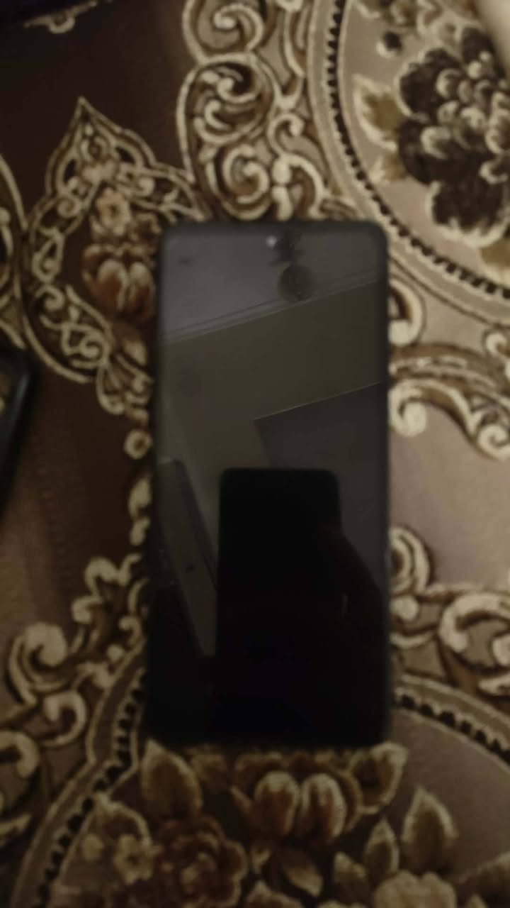 ريلمي c55 جهاز نضيف ذاكره ٢٥٦ رام ٨ فول الفول نضافته مكاني ديوانية شراي يتفضل ***********
