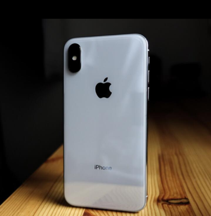 ايفون x ذاكرة 64 نموذج m الاصلي بطارية 100 بصمة واكفه وكامره سلفي شوي بيها غواش فقط والباقي مكفول للمراوس مكاني بغداد


**إذا كنت صاحب هذا الإعلان وتريد حذفه لأي سبب، رجاءا أرسل رسالة إلى الدعم الفني**