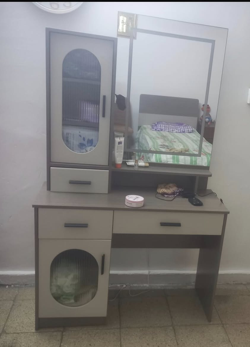 غرفه شبابيه ام نفر تركيا جديده جديده سعر البيع ٧٥٠الف قفلها مستعجله ع بيعها 
اخذتها ١،٣٠٠،٠٠٠دينار


**إذا كنت صاحب هذا الإعلان وتريد حذفه لأي سبب، رجاءا أرسل رسالة إلى الدعم الفني**