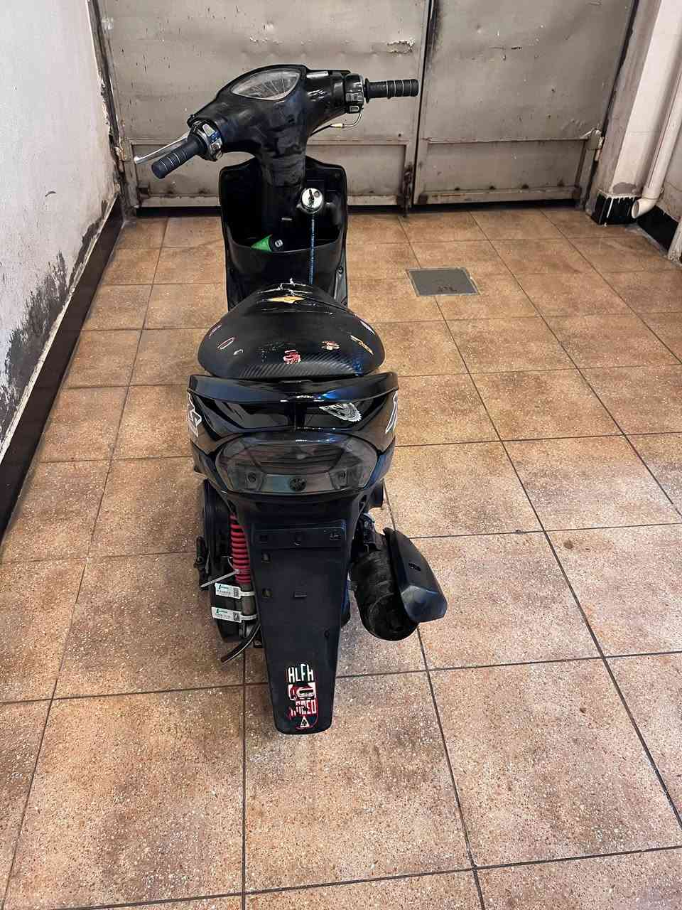 السلام عليكم دراجه ماكس عدله120 نضافه فول بلاديه  هندر شغال نكره سلف بي وقت كهربائيات شغاله السعر650 مكاني بغداد ابو غريب  *********** بي واتساب
