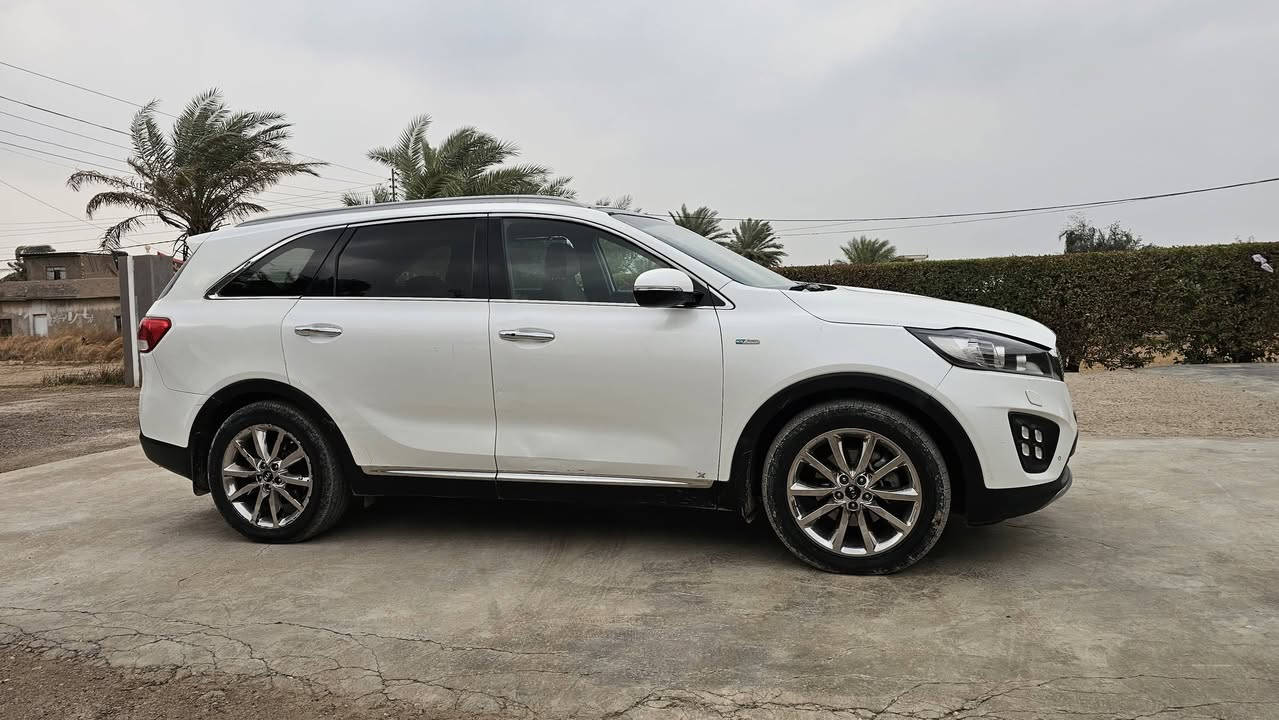 للبيع كيا سورنتو 2016 خليجي رقم بغداد فول مواصفات مكينه 2400 دوش ضرر مبدل بابين و جاملق الخلفي مصبوغ جهه اليمين السياره جاهزه للخير ما بيهه اي نقص// عنوان بغداد الامين السعر (148$) و بيهه مجال// مبايل (***********)
