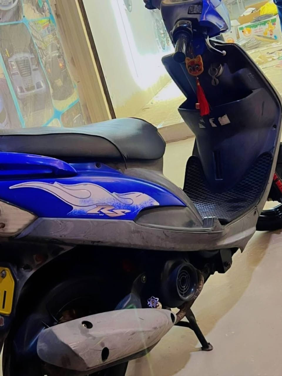 ماكس عدله مال حاويه الدراجه وكاله وين ميعجبك افحص وكلها ختم واحد كفر ومكينه
(***********)
