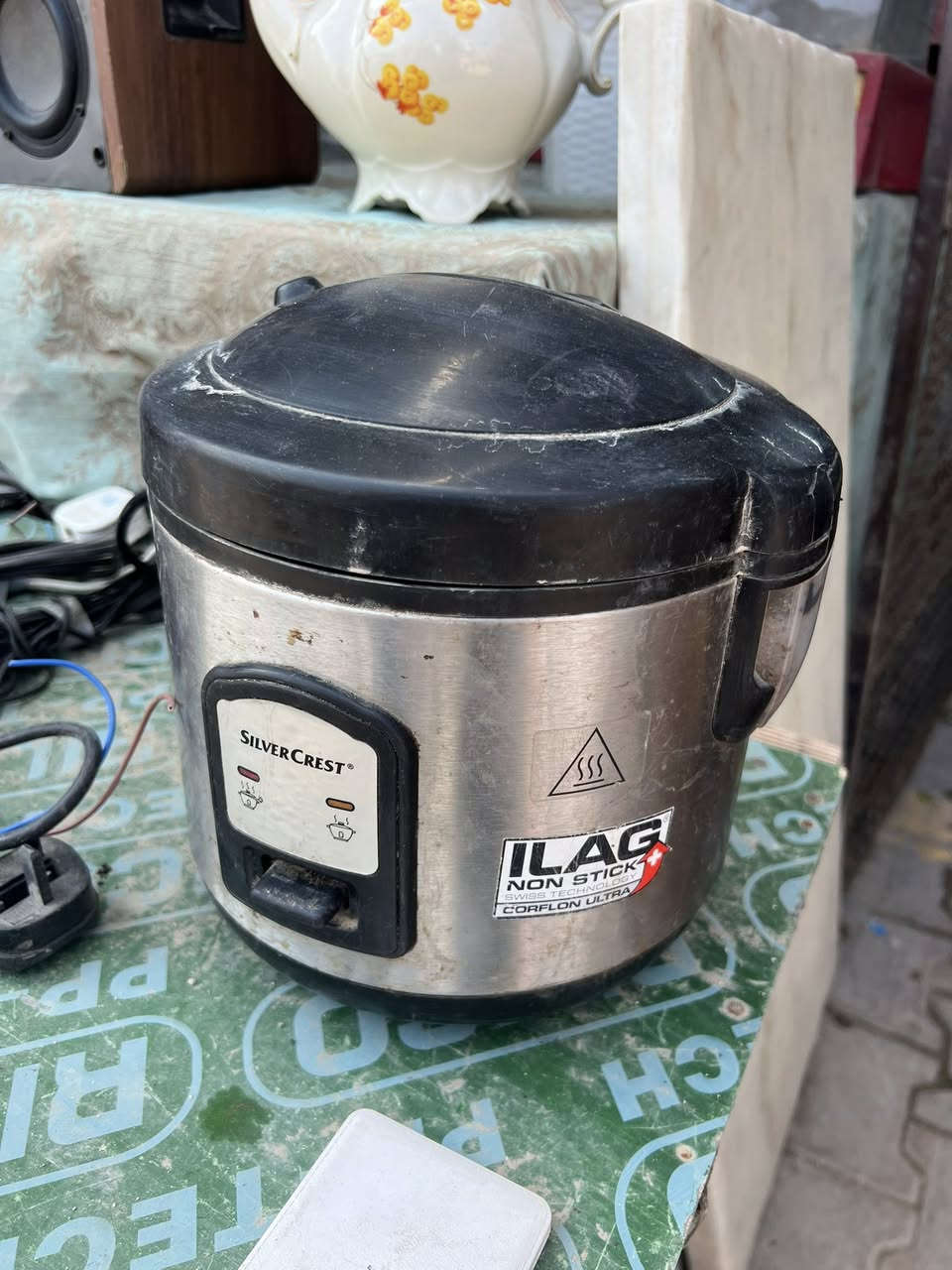 غراض نظيفه للبيع كلمن وسعره ***********
