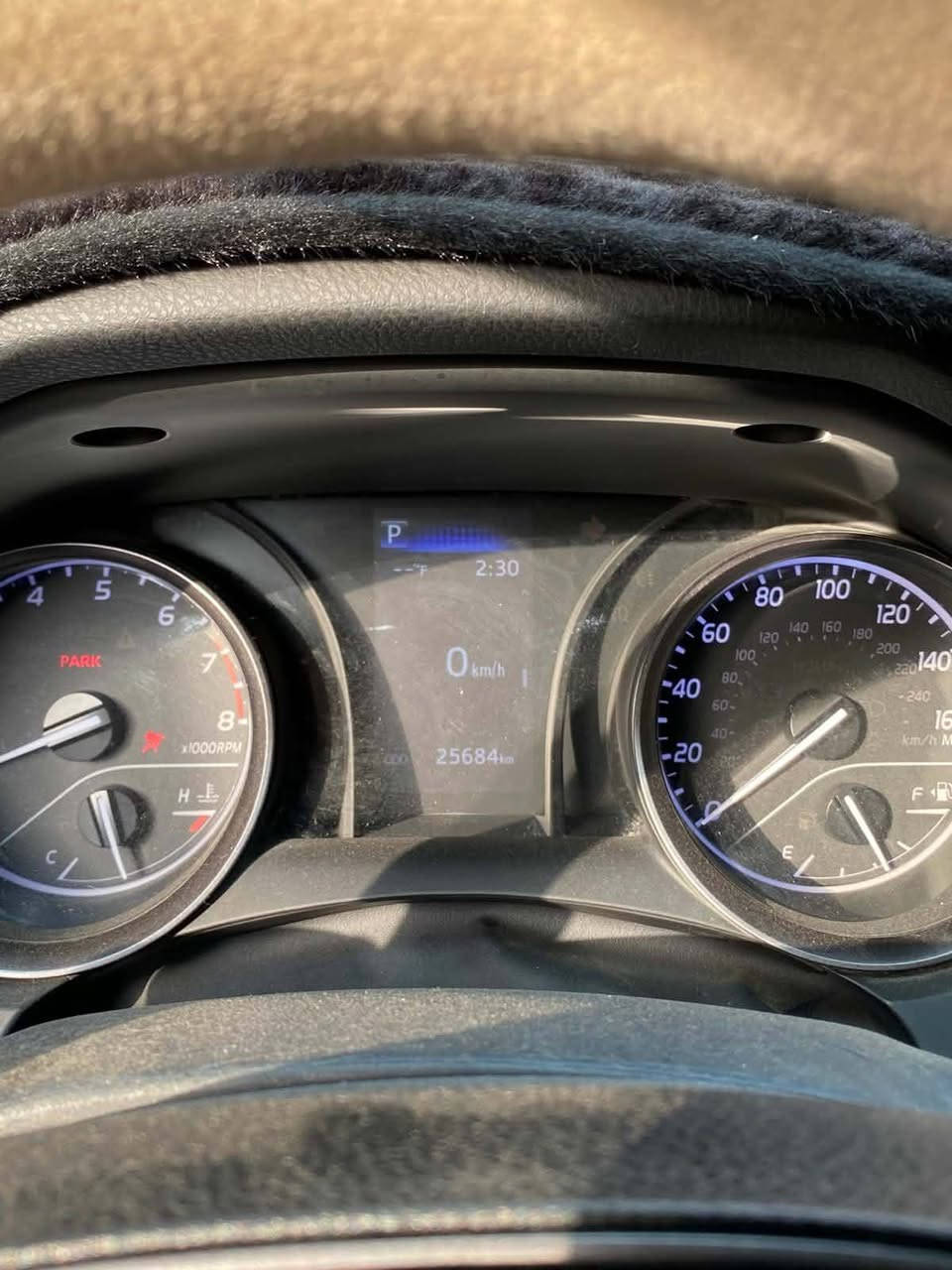 السلام عليكم
كامري 2024
أمريكي 
فئه se
كشنات جلد كهرباء 
رادار 
كروز سرعه شفتات 
تحكم ستيرن 
كامره خلفيه 
اشاير بلمري 
رقم بغداد والمكان بغداد 
***********
السعر 180 وبيها مجال حك الجيه 
الله يرزق الجميع
