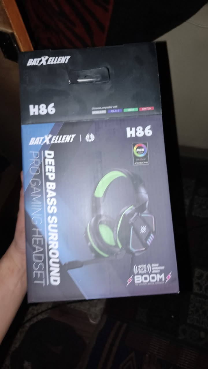 سلام عليكم تجميعه للبيع المواصفات
I5 7400

H110 GIGABYTE

GTX 1050 TI V RAM 4 GIGBYTE RAM 16 8*2 2400

SSD 256

HHD 1 TB

POR 400W COLER MASER KAS SILVER STONR

مواصفات الشاشه حجم 24 هرتزيه 144 بنل ips سرعه ستجابه 1 ملي سكن تدعم خاصیه HDR حقيقي الشاشه بعدهه جدیده اذا تلاحضون

بعده بلزكتهه الي ع شاشه

ماوس براند JERTECH کیبورد براند E- YOOSO
جوستك بلي 4 + سمعات سبيكر خارجيه + سماعه هتفون +كرسي 
سعرها كامل 375 الف العنوان ذي قار توصيل ماعندي 
التواصل خاص او على رقم الهاتف :***********
