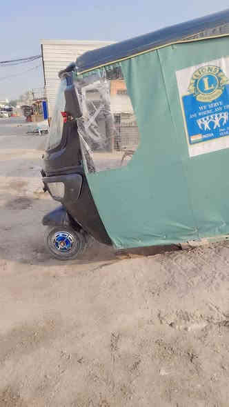 السلاام عليكم تكتك تيفيأس موديل ٢٠ مرقمه رقم بابل
تحويل ثاني يوم  تكتك جاهزه كبل لشارع صوره بدون غسل الاستفسار *********** او علخاص موجود
