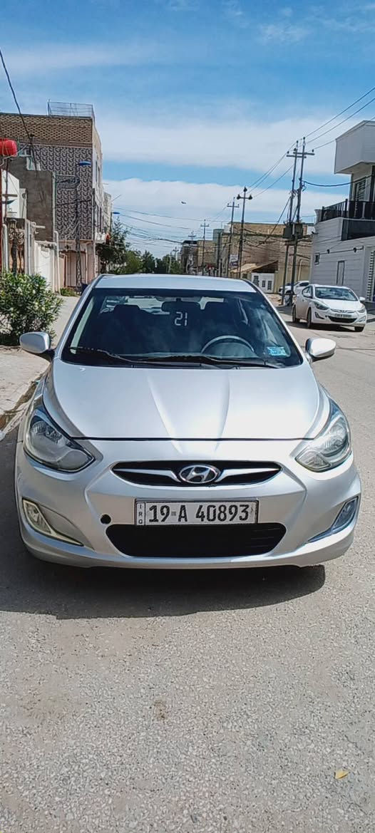 سلام عليكم . اكسنت 2012 خليجي محرك 1600 قطرتين كير محرك حداديه كفاله تبريد ثلج كهربائات كله جاهزه للأخير ماعايزه برغي بيها قطعه صبغ وقطعتين كلير فقط بدون فتح بدون معجون بلاديه كلش السياره رقم كربلاء انكليزي سنويه 2030 السعر 82 وبيها مجال ***********
