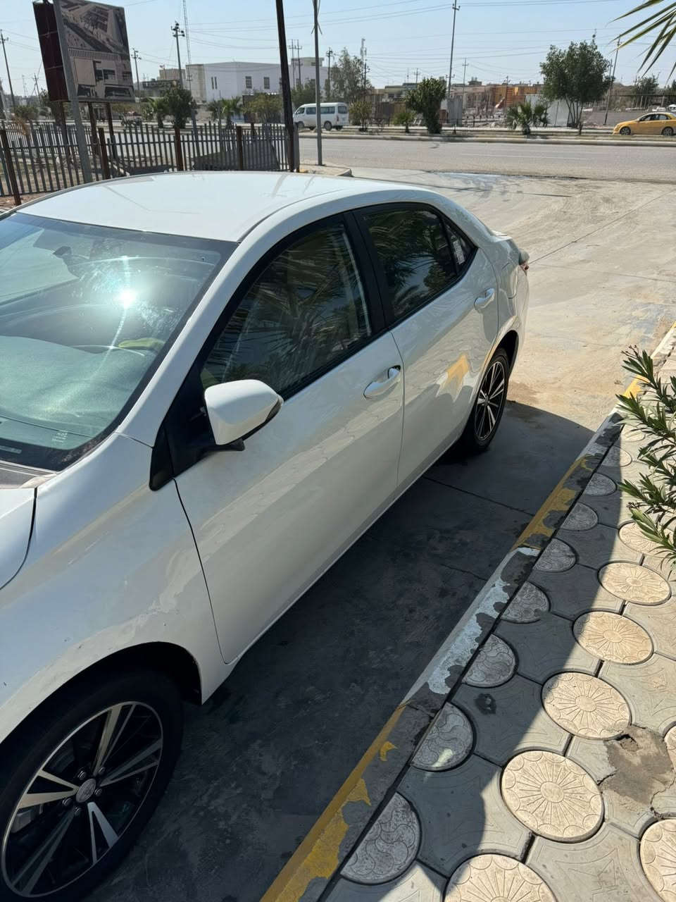 سلام عليكم كورلا 2018خليجي بيهه صندوق الجنطه مصبوغ رقم ذي قار بسمي
***********
