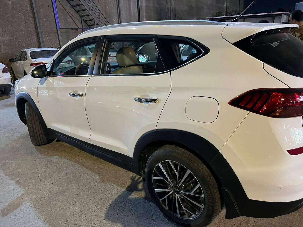 السلام عليكم توسان موديل 2019 شركه الكاصد 
بغداد باسمي مكفولة كفاله عامه سياره مال بيت استخدام  شخصي مكاني بغداد حي الجهاد السعر 186 وبيه مجال 
***********
