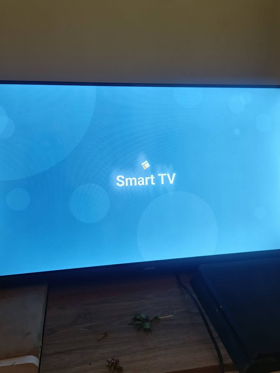 سلام عليكم شاشه ازارا للبيع smart rv نضيفه جدا جدا حجم ٣٢
السعر ١١٠وبيها مجال 
***********
