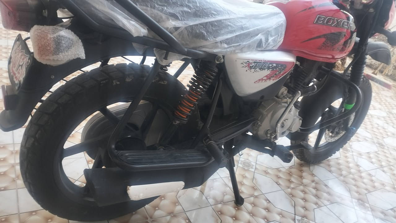 السلام عليكم بوكسر للبيع مديل 2022  متواجد خاص راسل وبلخدمه


**إذا كنت صاحب هذا الإعلان وتريد حذفه لأي سبب، رجاءا أرسل رسالة إلى الدعم الفني**