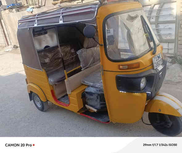 السلام عليكم شباب تيك توك موديل 2020 تكتك مثل ما تشوفون قبال عينكم بالصور تكتك خير من الله وجاهزه بربع ما تكذب عليها قبل للشارع رقم ثانويه تحويل ثاني يوم متواجد فيس واتساب وهذا رقمي ***********العنوان بغداد دمام مسجل سبايه نشرات عضد استان كلاجات صالنه كابريتر كله جديد
