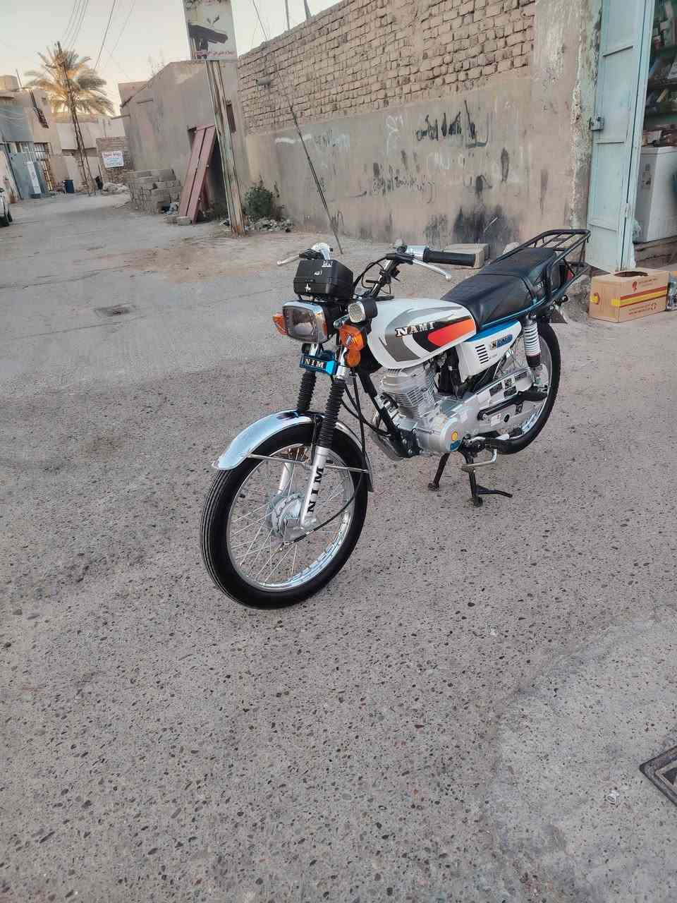سلام عليكم نامه البيع
مديل ٢٦
سعر ٦٢٥ وبيها مجال قليل استفسار رقمي *********** الي مو شراي لا يتعبني
