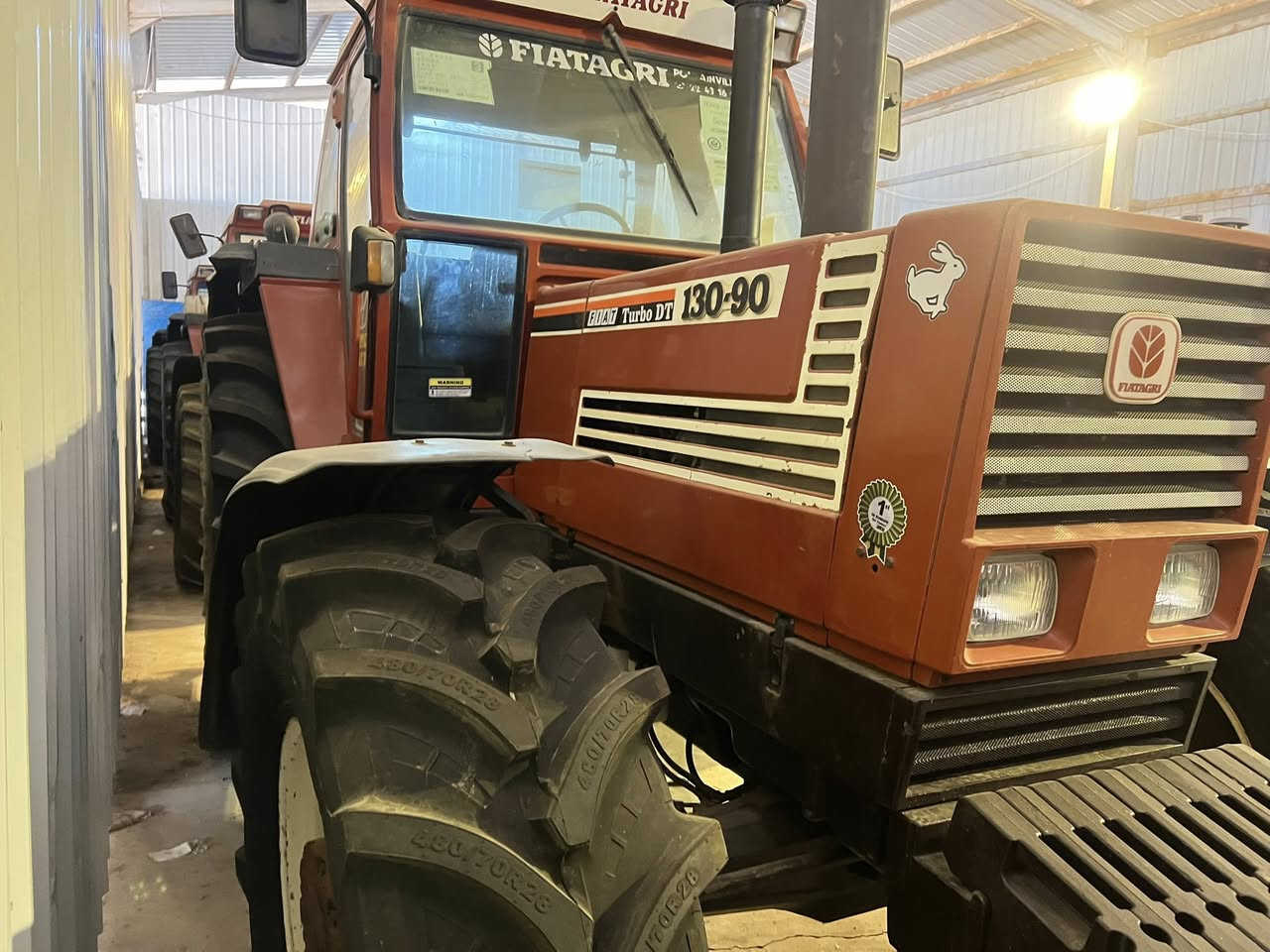 السلام عليكم فيات 130 جديد ما مشتغل بل عراق فول عادي بك بل صفحه فول مواصفات اكسل بارز قماره مخطط تخم تاير جديد المكينه محركها ما مفتوح الرقم *********** العنوان واسط الزبيديه (شركه حجي حسين )
