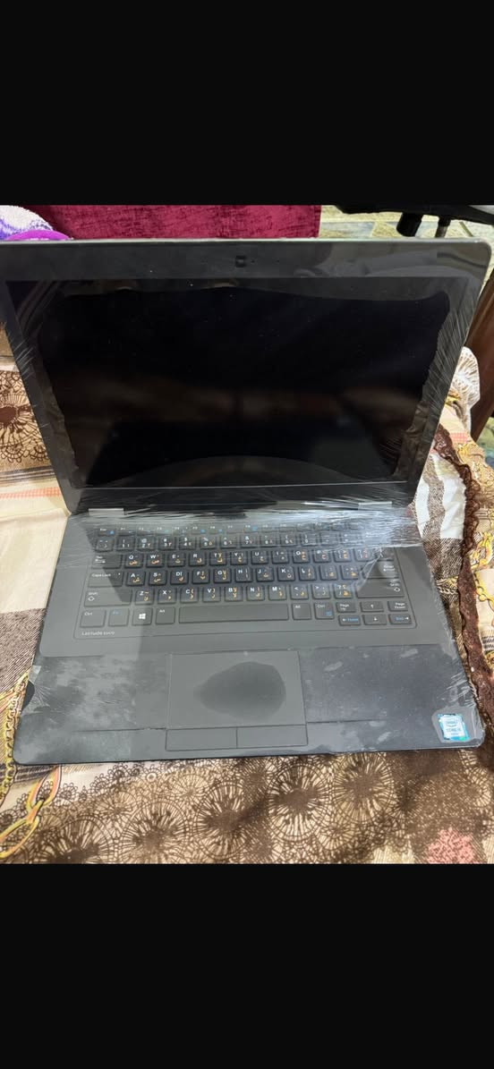 حاسبه DELL
مواصفاتها:كوراي فايف الجيل السادس
رام8كيكا
هاردssd256
كرت خارجي2كيكا
كرت داخلي 4كيكا

الحاسبه اخت الجديده باله اصلي 
رايدها ب250وبيها مجال لليشتري من صدك
ملحقاتها:جنطه+شاحنتها الاصليه
للتواصل اسرع هذا الرقم متوفر***********
