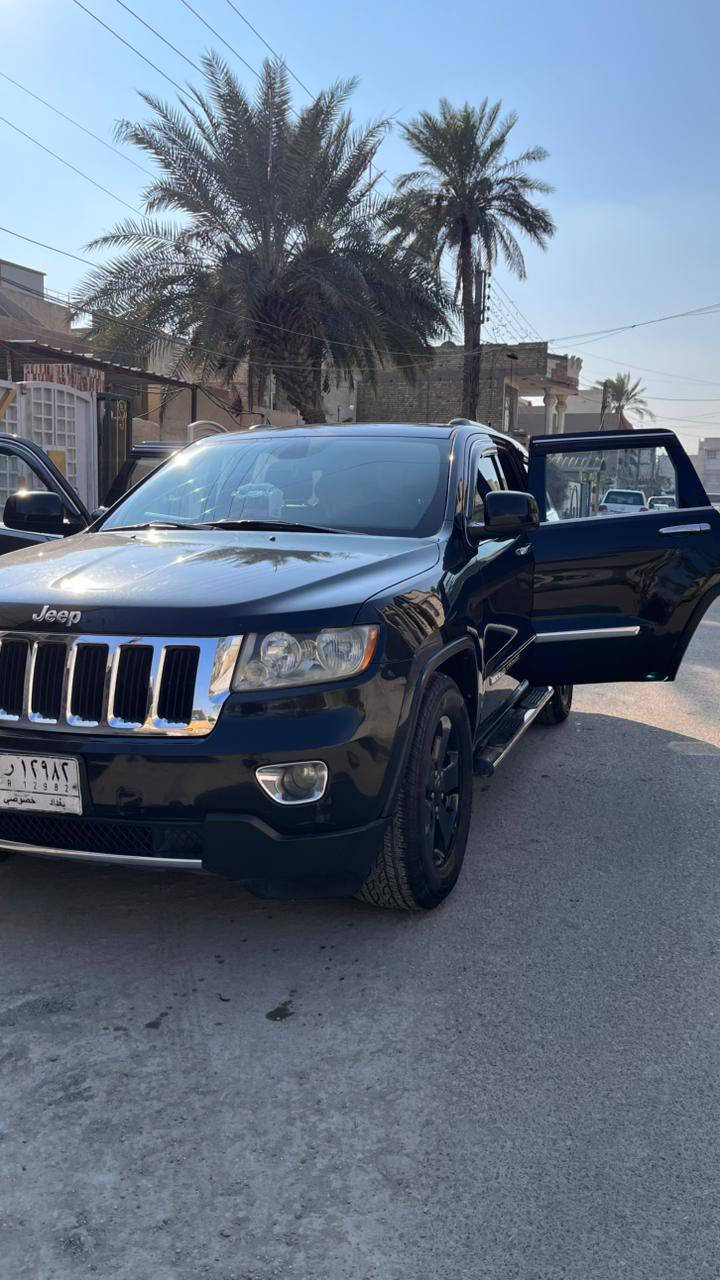 السلام عليكم جيب ٢٠١٢ كلين فول مواصفات كير ومحرك خير من الله بانوراما بصمة كشنات تدفئة جلد  شاشه جبير ***********
150$
