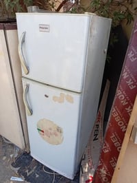 ثلاجة • أجهزة منزلية • شارع قطر