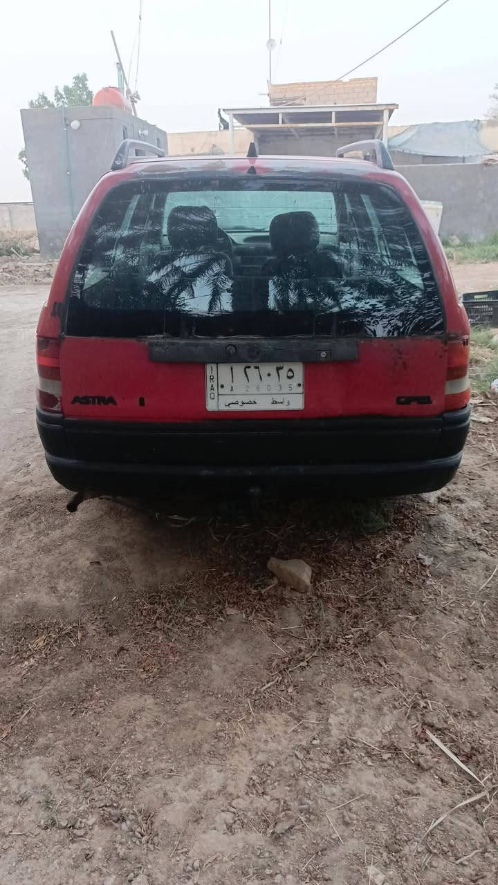 سلام عليكم سياره اوبل البيع السفسار عله رقم ***********
