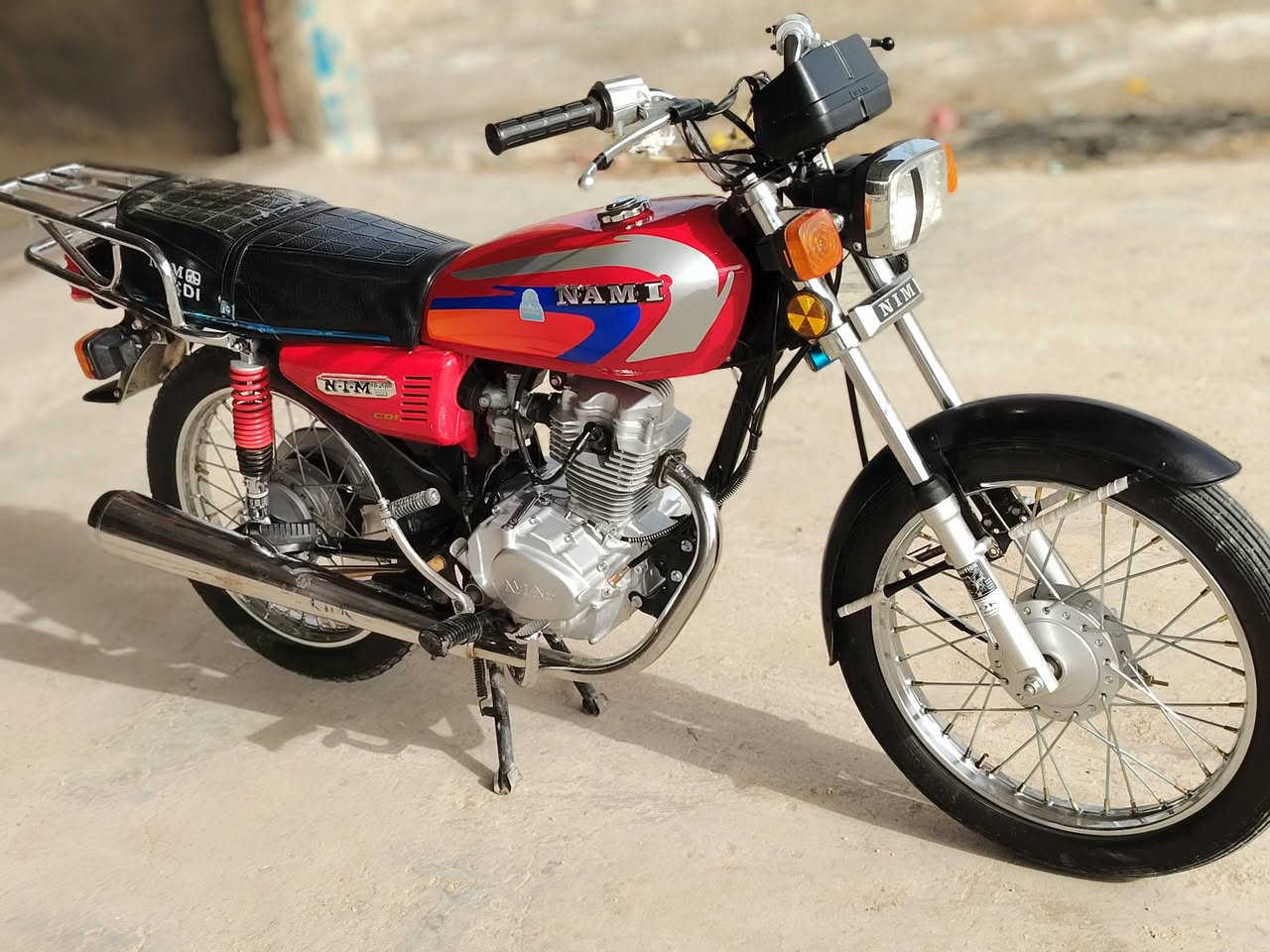 سلام عليكم نامة مديل 25 سكنر 3 احرف الاصلي اوراقة 6 مستخدمة شي قليل سعرة 650
وبيه مجال بابل الحمزه الغربي ***********
