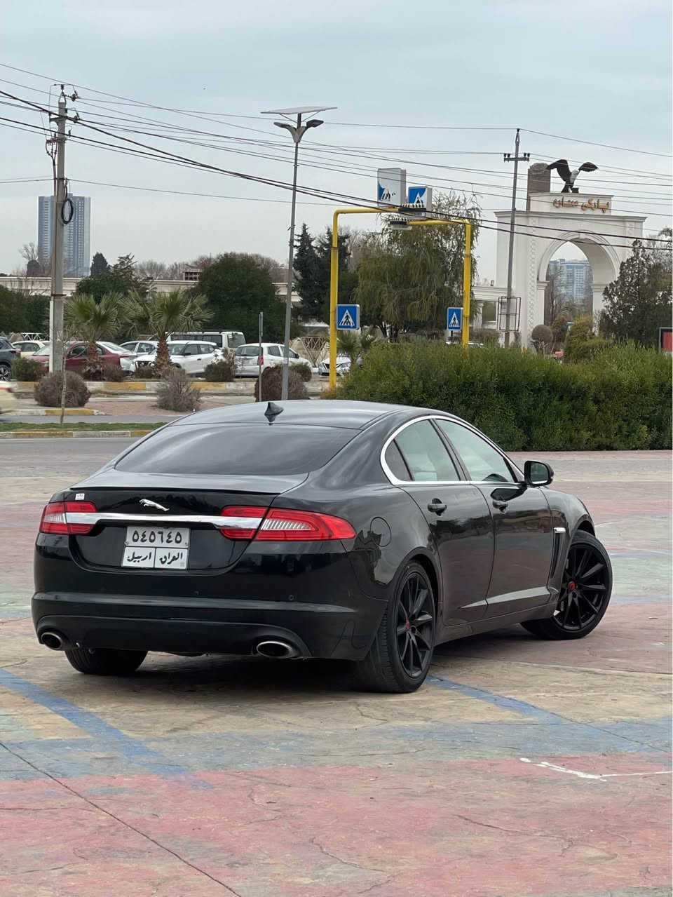 jaguar xf 2013
نمونە لە جوانی و پاکی
گێڕ مەکینە تەبرید بەشەرت
تحویل غڕامە بەشەرت
بە نسبەت سبوغ ١ پارچەی هەیە بێ ژۆرێ 
بێ ئێڕباگ
بۆ زانیاری زیاتر:*********** واتسئاپ أربيل, العراق
