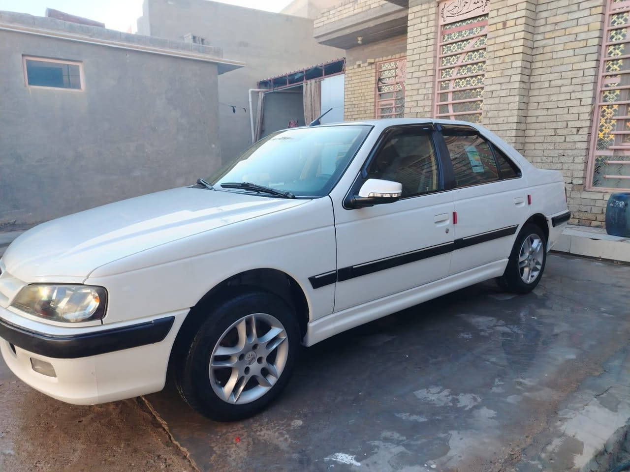 السلام عليكم بيجو بارص ٢٣ كفاله حره بسمي ***********
