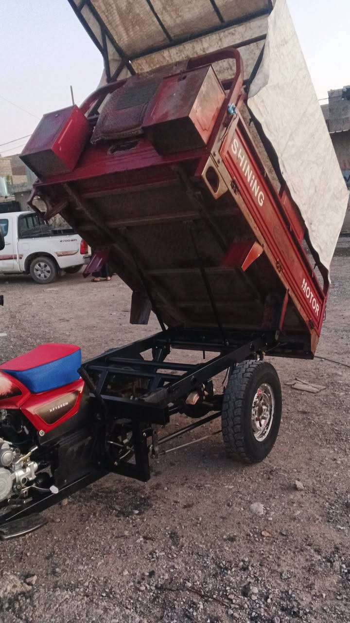 سلام عليكم ستوته للبيع موديل 18 ستوته حلوه اي عيب ما بيها   شاخوان اي عيب مابيها  ستوته احلى من الصور كل شرط رقبه شرط  شرط محرك نظيف السعر 900 وبيها مجال حق الجيه***********
