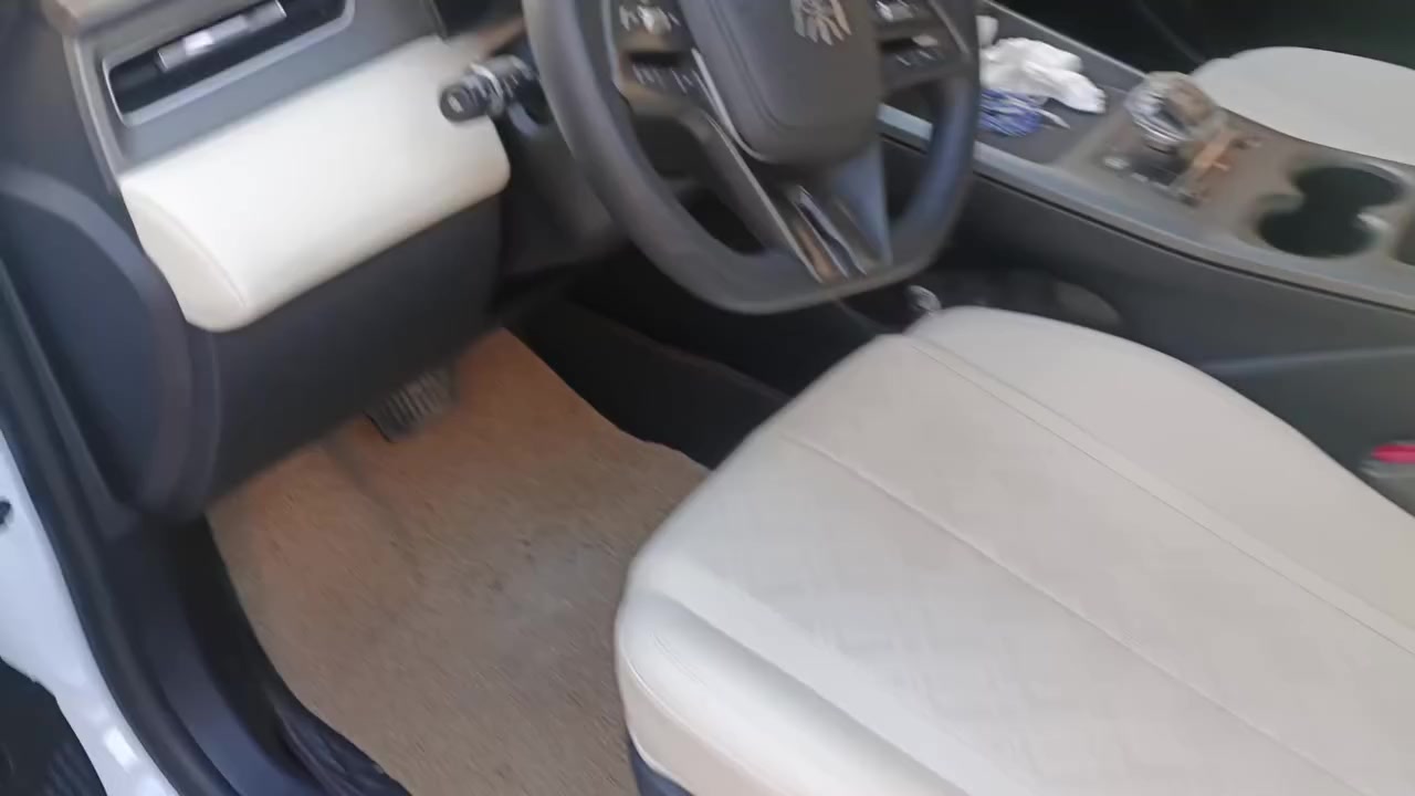 السلام عليكم ورحمة الله
للبيع سيارة byd موديل ٢٠٢٥
كن بلاص
كل شيء مكفول 
الإضافات اريضيات وتحديث شاشة
مرقم بغداد باسمي 
ماشية ٣٠٠٠ كم 
السعر النهائي ١٩ مليون
***********
