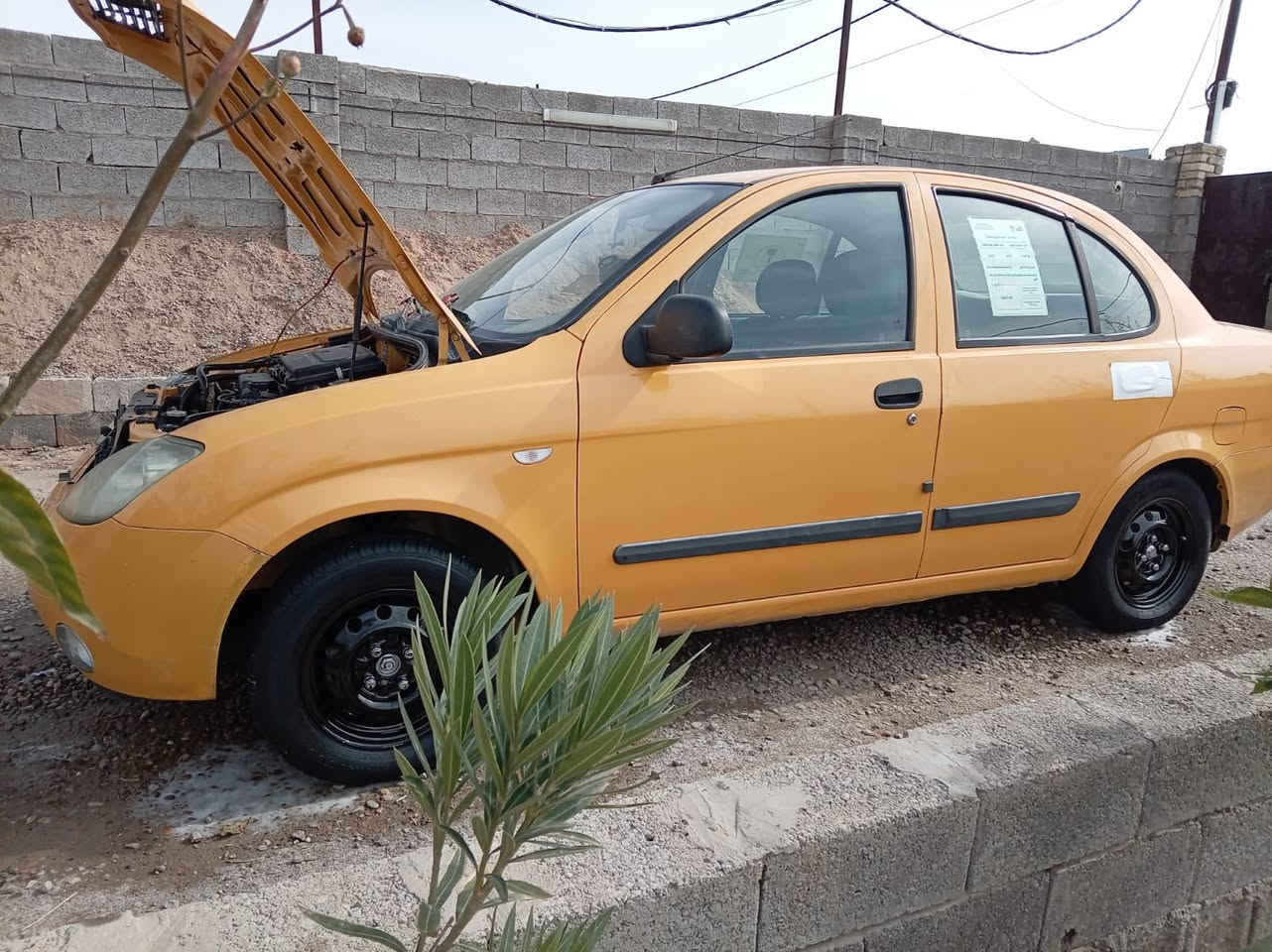 السلام عليكم .. للبيع طيبه 2015 رقم بغداد بسمي سنويه لغايه ٢٨ مكفوله كفاله عامه مكينه بيهة خيط بخار فقط المكان بغداد  السعر 45 الاتصال ***********
