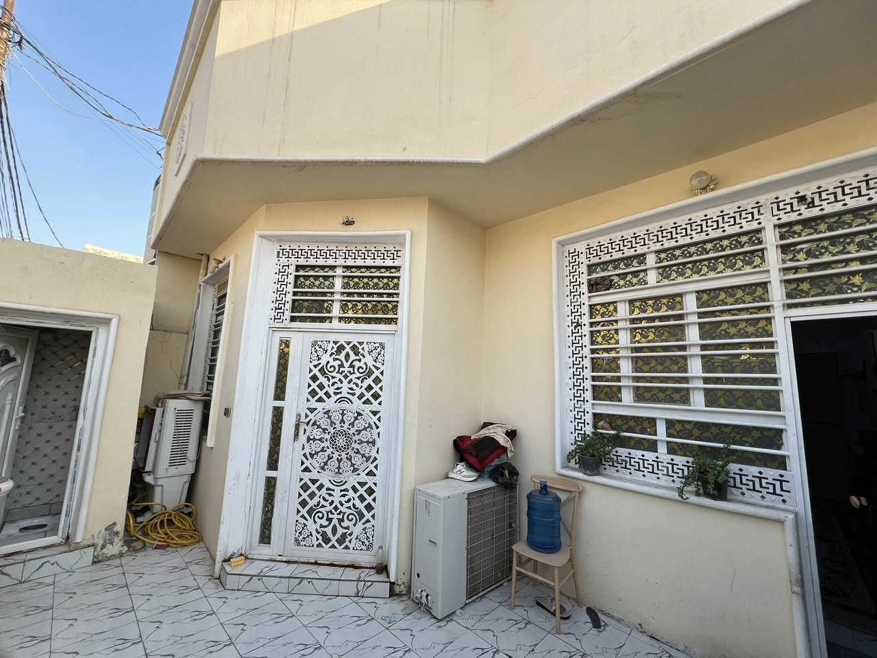 دار للبيع ١٥٠م 
طابو زراعي 

سند ٢٥ اقرار محكمه
  مشمول بقرار ٣٢٠ 
تمليك الاراضي الزراعيه
 العنوان نجف ملحق قريه الغدير 
السعر مناسب بيع مستعجل للتواصل 

*********** 
***********
