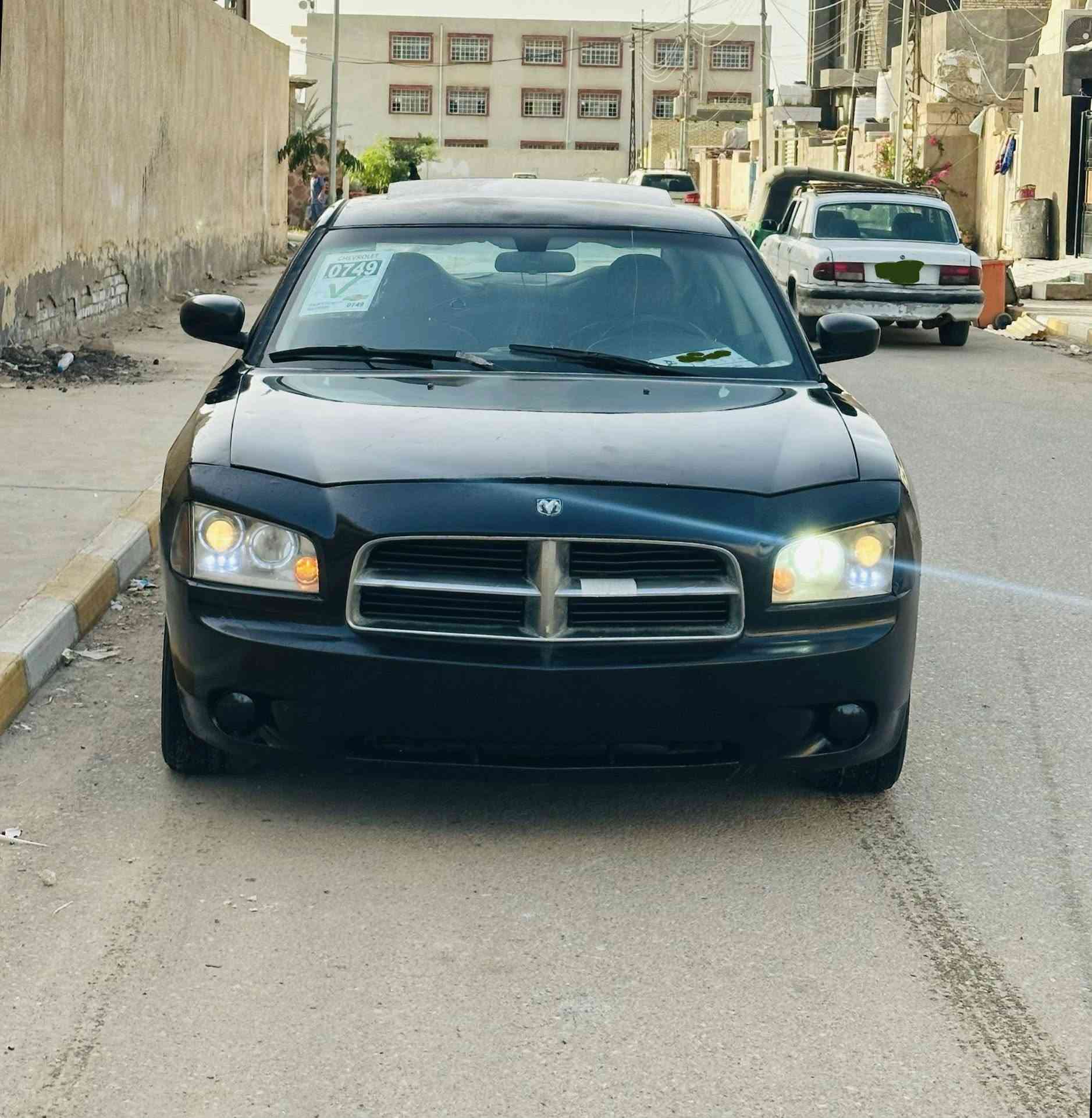 *********** السلام عليكم جارجر 2010 متومه خليجي فول مواصفات فتحه سقف مكينه وكير 3500 كفاله تبريد حداده تايرات سعر 34 وبيه مجال
