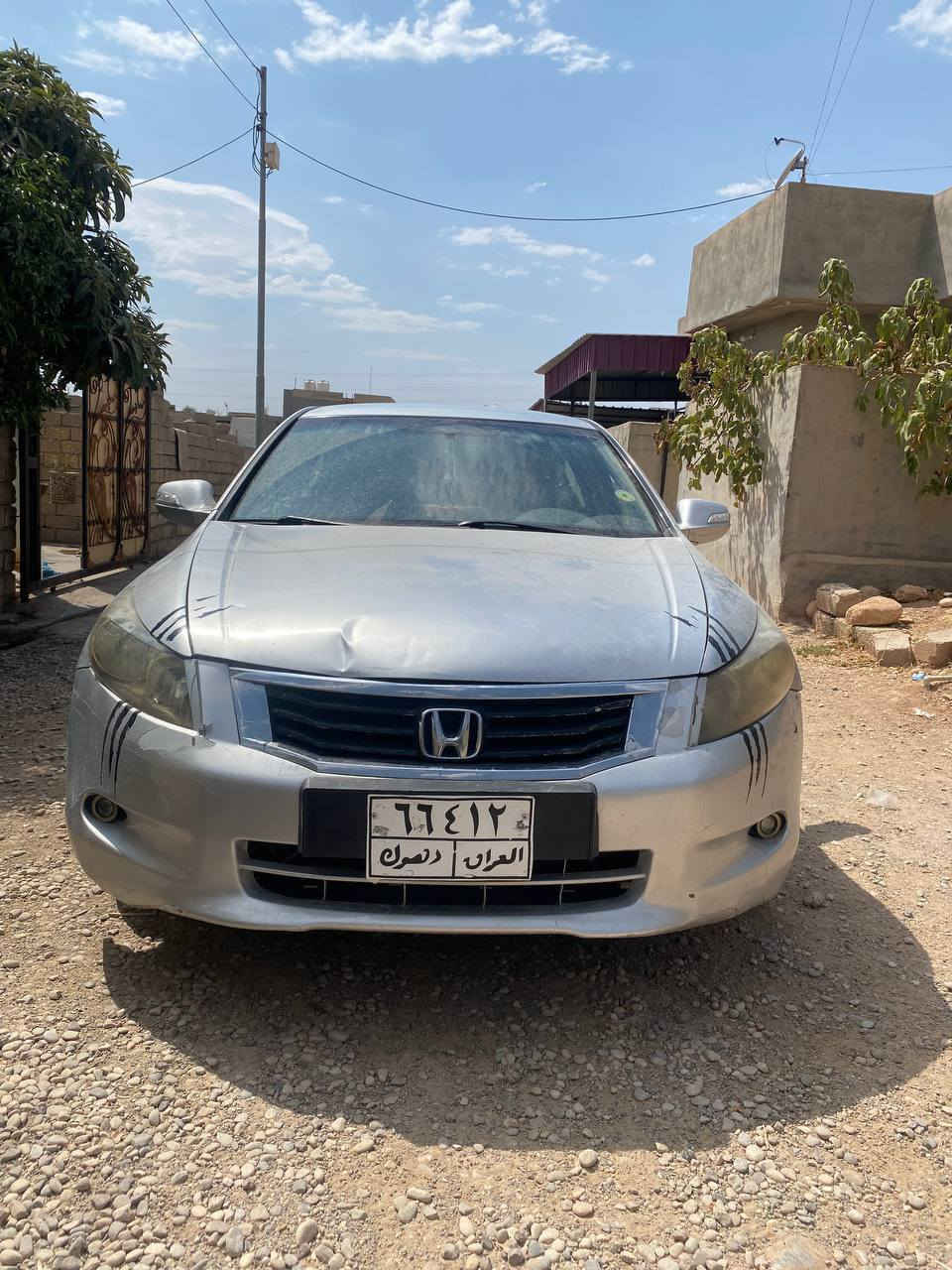 هوندا اكورد موديل 2008 و 4 قتعه به خه بى ليدان كيرو مه كينه بشه رت فوله به س بي سلايته كير توماتيكه ته بريته 10 هه تا 11 وه ره قه خرامه لسه ره دى ژ سه عرى هئته خار سعر 75 و مجال ره قه م موبايل *********** شيخان, نينوى
