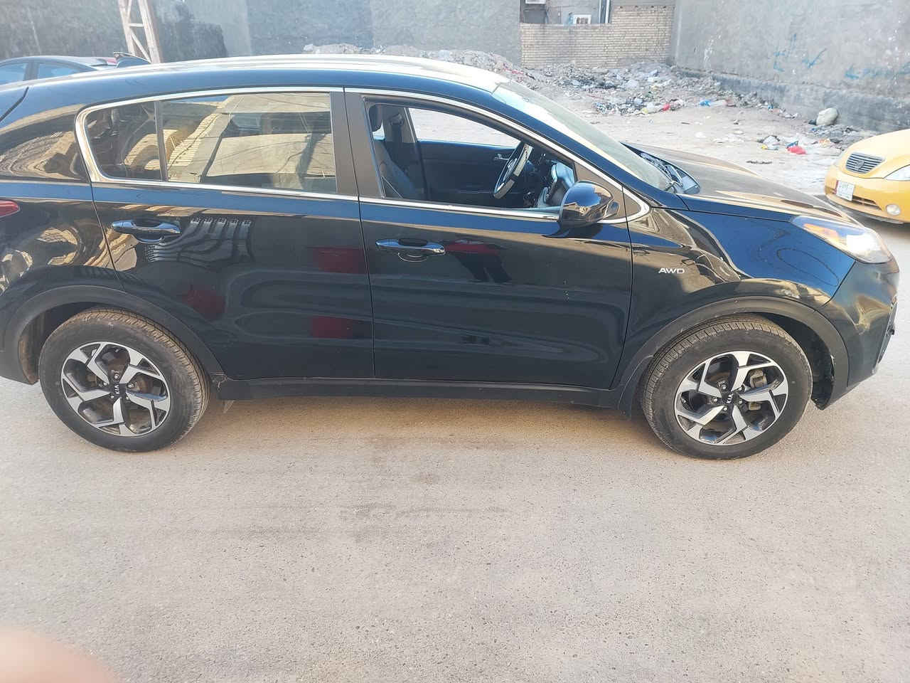 للبيع كيا سبورتج 2021 وارد امريكي 🔥👋🏻
فقط لون اسود
مواصفات:السبورتج العاديه لمعروفه 🖐🏻
1-داخل اسود ✅
2-تبريد قطعتين ✅
‎3-كروز مثبت سرعه ✅
‎4- تحكمات مقود جهتين ✅
‎5- منفذ usp ومنفذ شحن امامي وخلفي ✅
‎6- مرأة تعتيم اوتو دم ✅
‎7-بلاجكتور زنون  ✅
‎8- كشاف نهاري زنون ✅
‎9- مري شفط وإشارة بالمري ✅
‎10- شاشة وسطيه كبيره ✅
11- حجم المحرك 2400 ✅
‎13- هندبريك بلرجل ✅
‎14- فول تحكمات ستيرين ✅
‎15-وضعيات قياده (eco/sport/Normal) ✅
‎16-تخم تاير وصدر جديد جدا ✅
‎17- اربع اطارات دسكات وجديده جدا ✅
‎18- حساس بالدعامية امامي وخلفي ✅
‎19-بك لايت LED ✅
_______________________________________________
للاتصال والاستفسار : 5649 422 0773
                                      ☎️☎️         ☎️☎️       ☎️☎️
