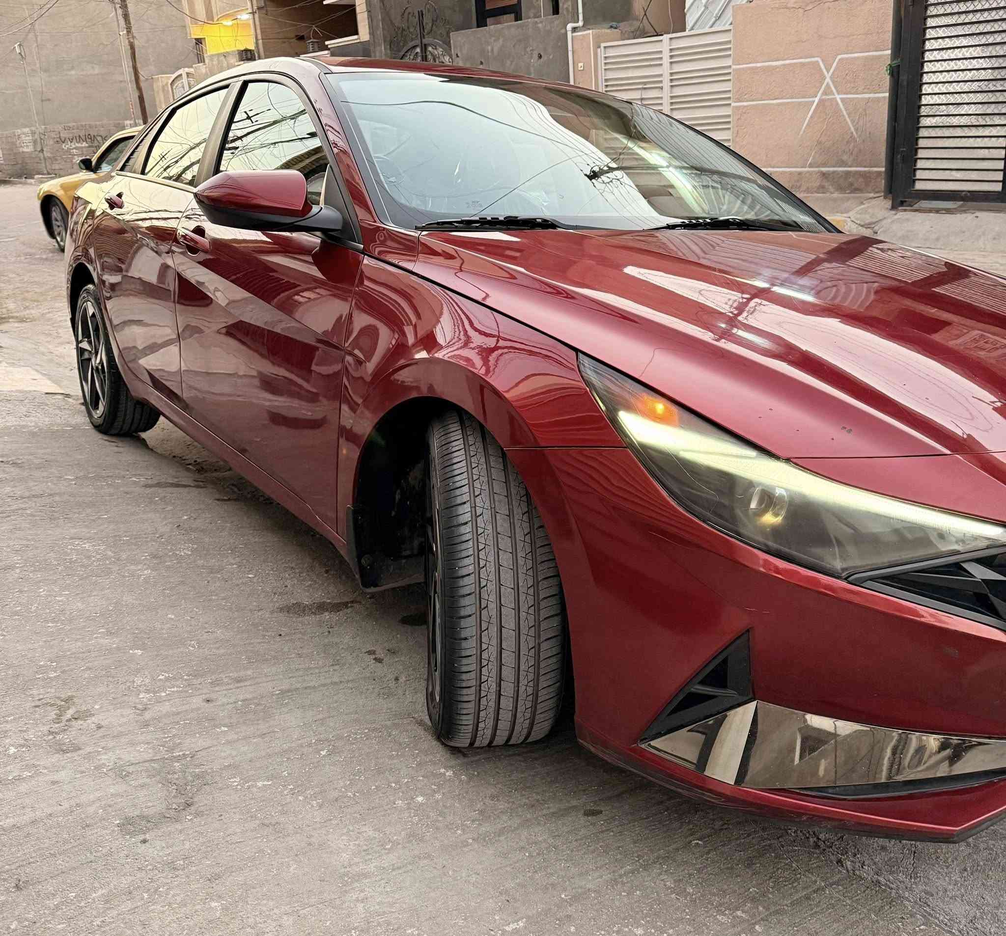 السلام وعليكم للبيع النترا 2023 رقم اربيل
ماشيه 60 الف مايل 
بدون ايرباك صور الحادث مرفقه شاشه الكتروني تدفئه كشنات
رادارات نقطه عمياء والباقي الموصفات معروفه
مكاني بغداد السعر 148 مجال بسيط
***********
