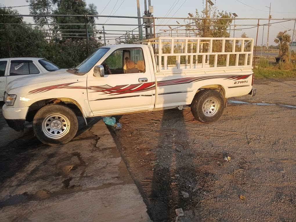 ‎پیکاب دێر مەنەفێستی لەگەڵە پشتو پێشی کەپسە بێ لێدان بۆ چوانی بۆیاغ حامە کردوە ***********
0770173475‎ رانية, السليمانية
