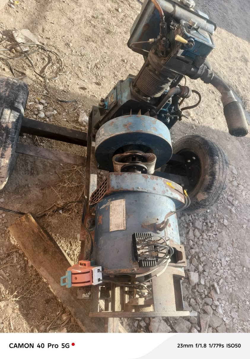 مولد اوبكار بستم واحد شغال توليد 60انمير 3فيكس شغال بدون عيب سعره 650بيه مجال ***********
