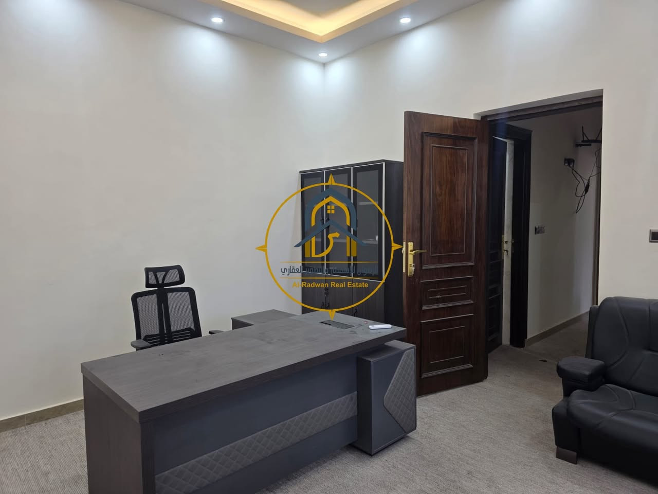 منزل تجاري حديث للإيجار البصره البراضعية 
 
  ❇️  يلائم الشركات والمكاتب الرسمية فقط
❇️ بدل الايجار 35 ورقه

  
 التفاصيل :
▪️غرف عدد6
▪️صالة 
▪️مطبخ  
▪️صحيات
▪️ديوانية
▪️كراج 

ـــــــــــــــــــــــــــــــــــــــــــــــــــــــ
  

للاستفسار الاتصال على الأرقام 🔻

***********📞
***********📞
  ***********📞

او زيارتنا للمزيد من العروض
 عنوان_المكتب
 البصرة - البراضعية - شارع سيد امين (قرب مركز الفيزا التركية) 
المــكــتــب مــجــاز قــانـونــيــاً
خدماتنا:- مقاولات عامة -تصميم خرائط-تصاميم داخلية-ديكورات داخلية-ترميم منازل
#نستقبل_عروضكم_وطلباتكم_التجارية_والسكنية 
الرضوان  للاستثمار والتطوير العقاري
#شركة #بيت #منزل #للايجار #عقارات #البصرة
