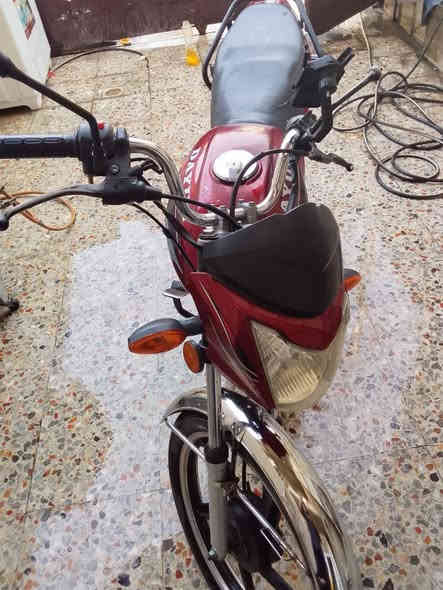 سلام عليكم دايوان موديل 22دراجه محرك ناعم ومكفول دراجه جاهزه وحلوه مناقصها برغي سعرها 700وبيها مجال كهربائياتها كلها شغاله   مكاني بغداد حي الجهاد ‏‪***********‬‏
