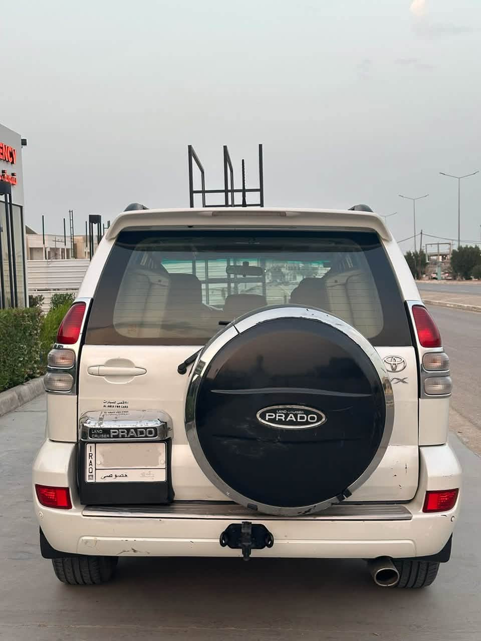 السلام عليكم
برادو 2009 vx 
فول مواصفات 
كلين فقط 
كير محرك مكفولات 
ماشيه 250 الف 
السعر 185وبيه مجال
 للتواصل و الاستفسار ***********
