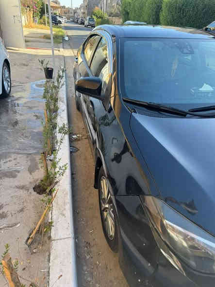 السلام عليكم كورلا مديل 19 le
رقم بغداد ب اسمي السيارة جاهزة وحلوه حادثه جاملغ ونص البنيد  مكاني حي العدل السعر 125 وبيها مجال
***********
