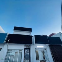 بيت للبيع • اليرموك الجانب الأيمن • ٢٠٠م